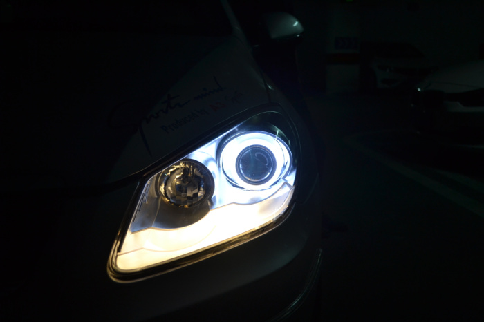 奇瑞A3车灯改装透镜氙气灯